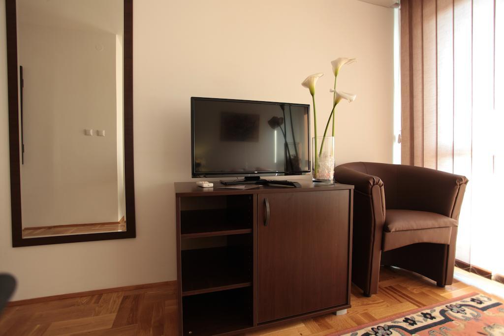 Hostel Royal Obrenovac  Værelse billede