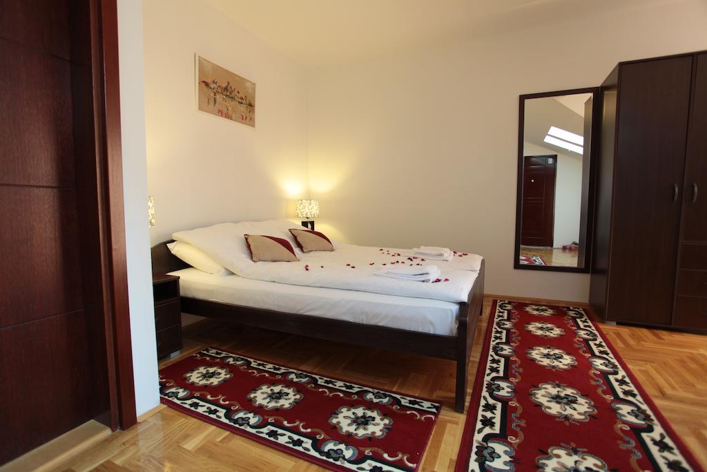 Hostel Royal Obrenovac  Værelse billede
